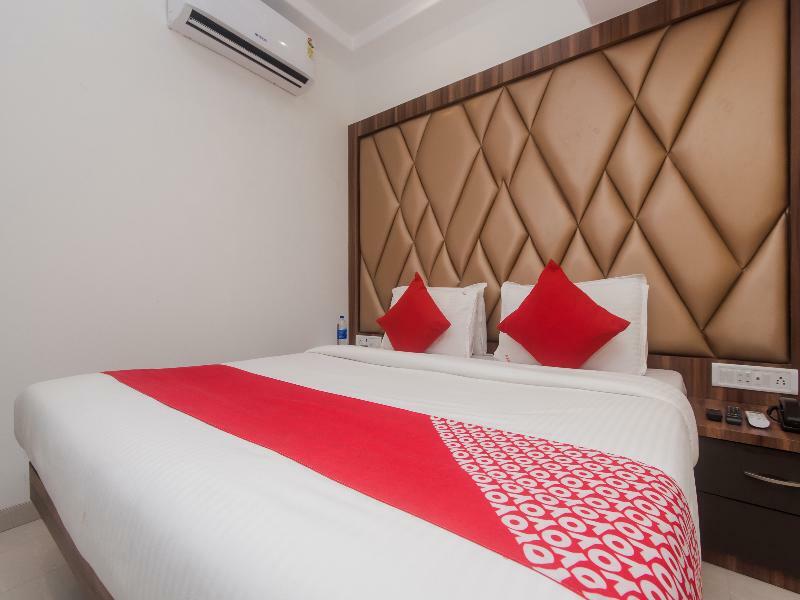 Super Hotel O Mumbai Central Formerly Park Palace Екстериор снимка